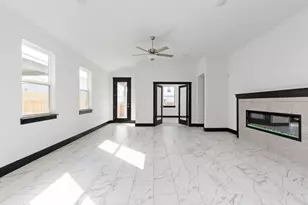 19116 Ariel Elena Wy, Pflugerville, TX 78660 - Photo 13