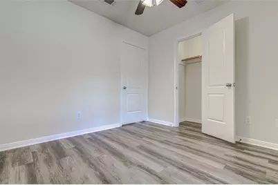 21607 Santa Carlo Avenue, Lago Vista, TX 78645 - Photo 21