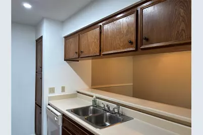 10616 Mellow Meadows Drive #24C, Austin, TX 78750 - Photo 7