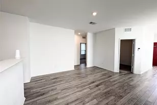 217 English Oak St, Georgetown, TX 78626 - Photo 5