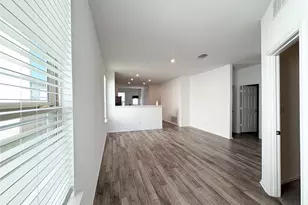 217 English Oak St, Georgetown, TX 78626 - Photo 3