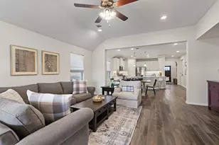 553 Blue Oak Blvd, San Marcos, TX 78666 - Photo 13