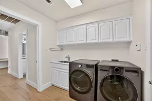 108 Schooner Dr, Lakeway, TX 78738 - Photo 25