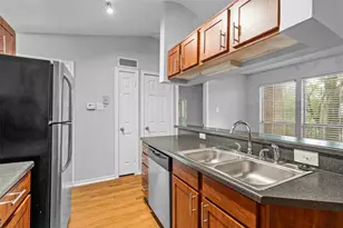 6804 N Capital Of Texas Hwy, Austin, TX 78731 - Photo 5