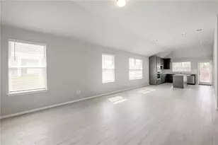 116 Riverhill Dr, Georgetown, TX 78628 - Photo 5