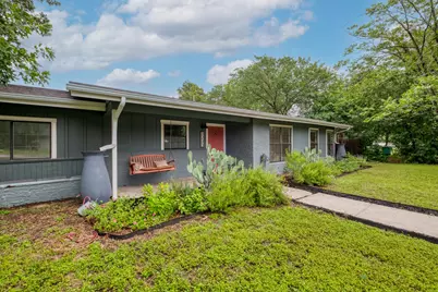 1233 Orange Street, Lockhart, TX 78644 - Photo 3