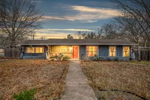 1233 Orange St, Lockhart, TX 78644 - Photo 1