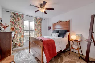 1233 Orange St, Lockhart, TX 78644 - Photo 21