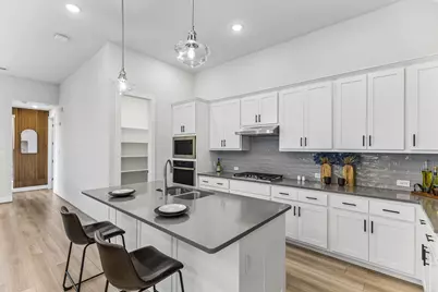 228 Arrowhead Mound Road, Georgetown, TX 78628 - Photo 5