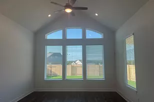 300 Blue Vervain Trl, Georgetown, TX 78633 - Photo 3
