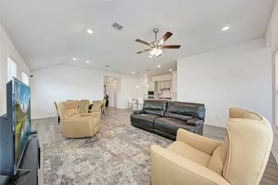 20821 Schuster Street, Manor, TX 78653 - Photo 17