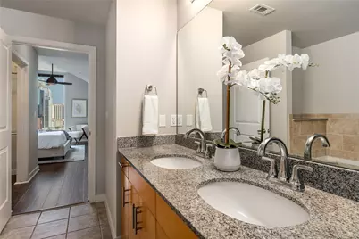 360 Nueces Street #1805, Austin, TX 78701 - Photo 19