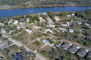 464 Fir Ln, Cottonwood Shores, TX 78657 - Photo 7