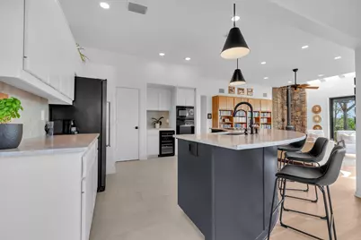 100 Derby Drive, Spicewood, TX 78669 - Photo 11