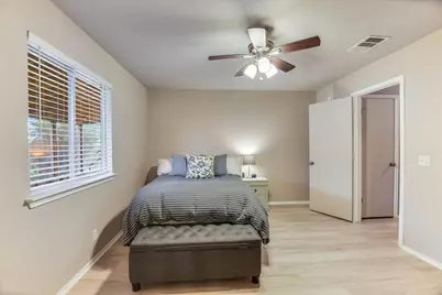2800 Tyler Lane, Taylor, TX 76574 - Photo 11