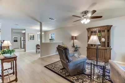2800 Tyler Lane, Taylor, TX 76574 - Photo 5