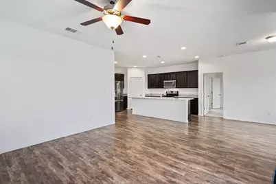 13904 Mark Christopher Way, Manor, TX 78653 - Photo 9