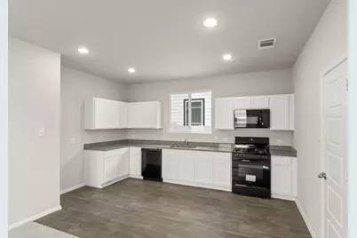 3085 Winding Creek Road, Kyle, TX 78640 - Photo 9