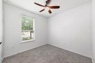 7300 Altidore Dr, Austin, TX 78744 - Photo 11