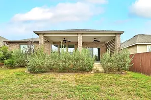 7300 Altidore Dr, Austin, TX 78744 - Photo 17