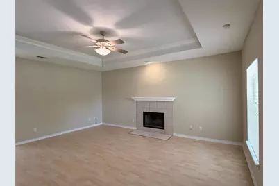 187 Creekwood Trail, Cedar Creek, TX 78612 - Photo 3