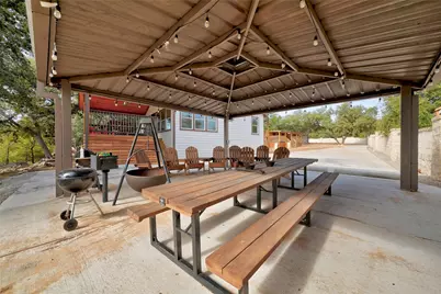 2903 Oak Ridge Drive, Spicewood, TX 78669 - Photo 19