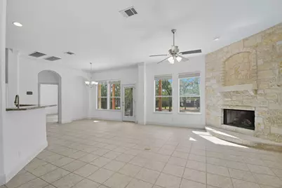 117 Hornsby Trail, Bastrop, TX 78602 - Photo 7