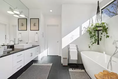 1304 Comal Street, Austin, TX 78702 - Photo 19