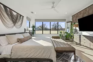 1304 Comal St, Austin, TX 78702 - Photo 17