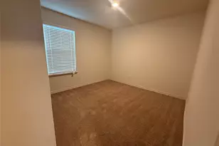 18912 Quiet Range Dr, Elgin, TX 78621 - Photo 13