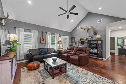 503 Chantilly Lane, Spicewood, TX 78669 - Photo 9