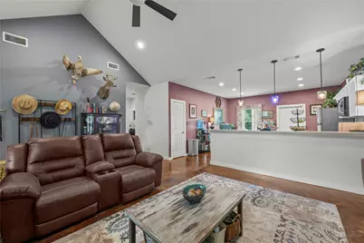 503 Chantilly Lane, Spicewood, TX 78669 - Photo 9