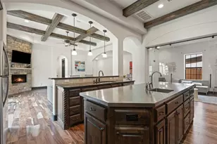 1310 Minnie Dr, Austin, TX 78732 - Photo 13
