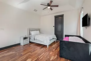 1310 Minnie Dr, Austin, TX 78732 - Photo 25