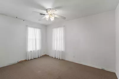 8405 Sequoia Drive, Austin, TX 78758 - Photo 13