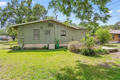 8405 Sequoia Drive, Austin, TX 78758 - Photo 19
