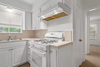 8405 Sequoia Drive, Austin, TX 78758 - Photo 11