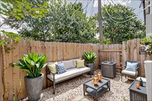 2005 Glen Allen St, Austin, TX 78704 - Photo 9