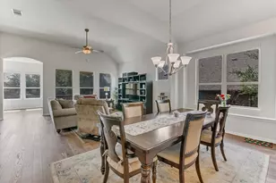 902 Catalina Ln, Austin, TX 78737 - Photo 9