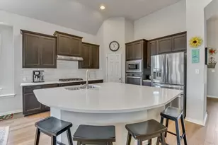 902 Catalina Ln, Austin, TX 78737 - Photo 3