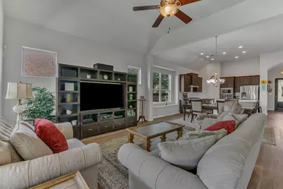 902 Catalina Lane, Austin, TX 78737 - Photo 3