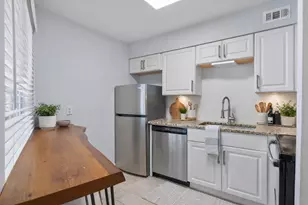 1840 Burton Dr, Austin, TX 78741 - Photo 3