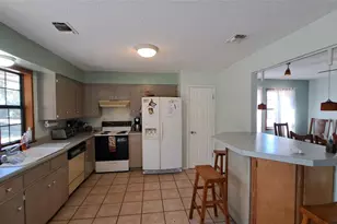 9005 Dorella Ln, Austin, TX 78736 - Photo 13