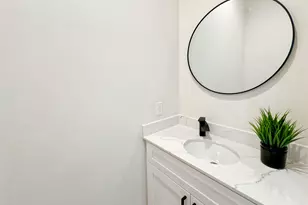 2309 Montopolis Dr, Austin, TX 78741 - Photo 15