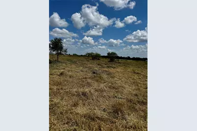 261 Engelke Road, Kingsbury, TX 78638 - Photo 3