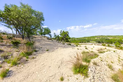 1610 Paradise Parkway, Canyon Lake, TX 78133 - Photo 5
