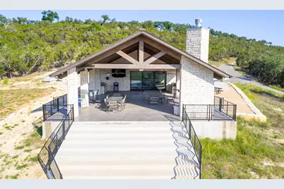 1610 Paradise Parkway, Canyon Lake, TX 78133 - Photo 31