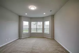 128 Ridgeview Ct, Georgetown, TX 78628 - Photo 9