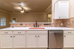 233 Birch Dr, Kyle, TX 78640 - Photo 17