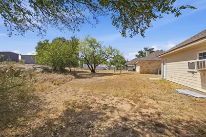 305 Pecan Drive, Kingsland, TX 78639 - Photo 25
